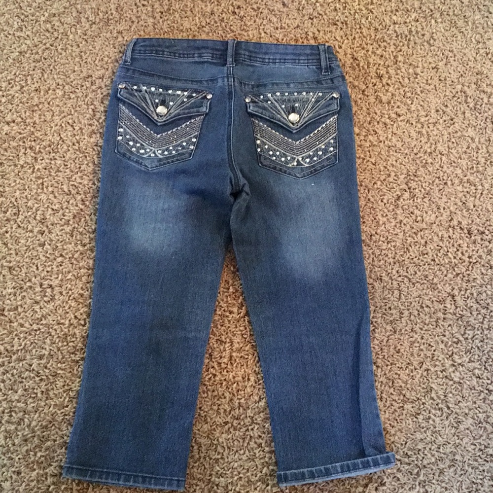 Girls Capri by Mudd